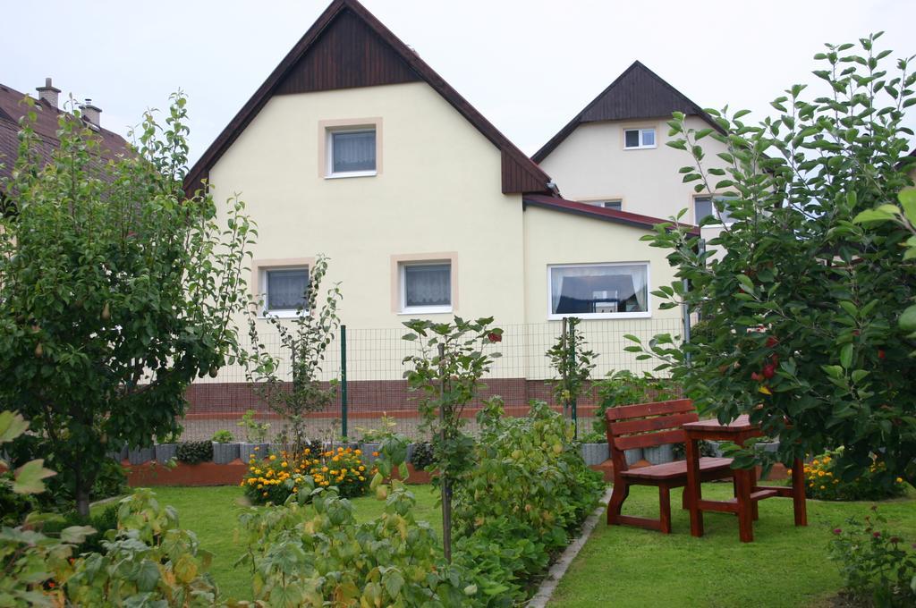 Privat Jan Guest House Виходна Екстериор снимка